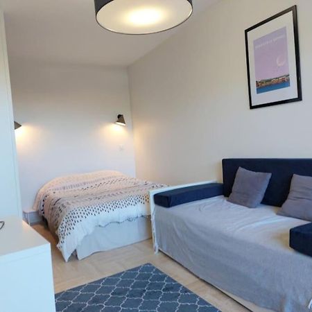 Studio Eleverca 3*- Rez De Jardin Terrasse - Axelle Loc'Appart Мандельё-ла-Напуль Экстерьер фото